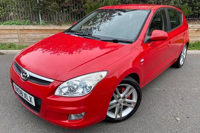 Red Used 2008 Hyundai i30 Premium Hatchback | £3,495 (Fair price) - Image 1/1