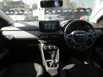 Begagnad Dacia Jogger Expression 109 HK (80 kW) 2023 Svart Minibuss
