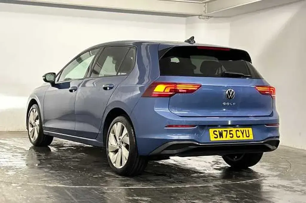 Used VW Golf VIII 150 HP (110 kW) 2025