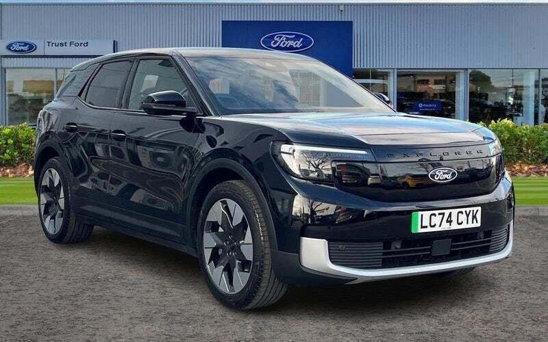 Used 2025 Ford Explorer Premium SUV | £33,495 (Good price) - Image 1/4