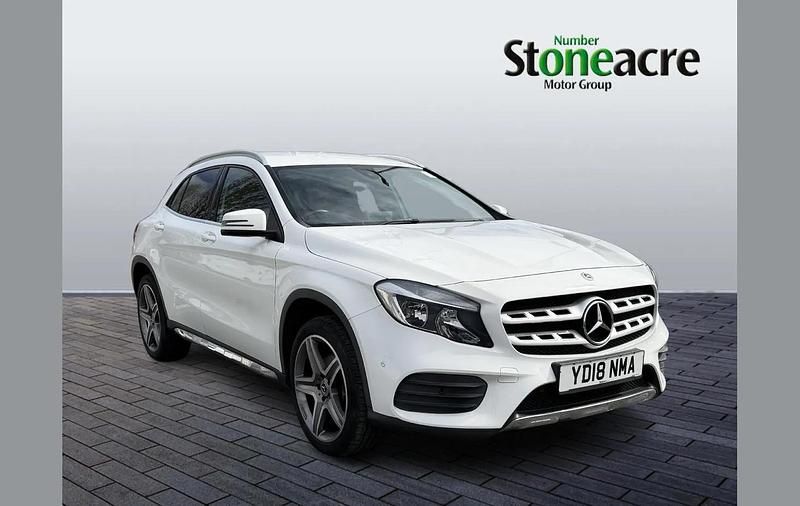 Used Mercedes GLA250 Executive 211 HP (155 kW) 2018 White SUV