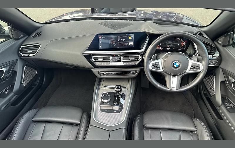 Used BMW Z4 M Sport 194 HP (142 kW) 2023 Purple Cabriolet