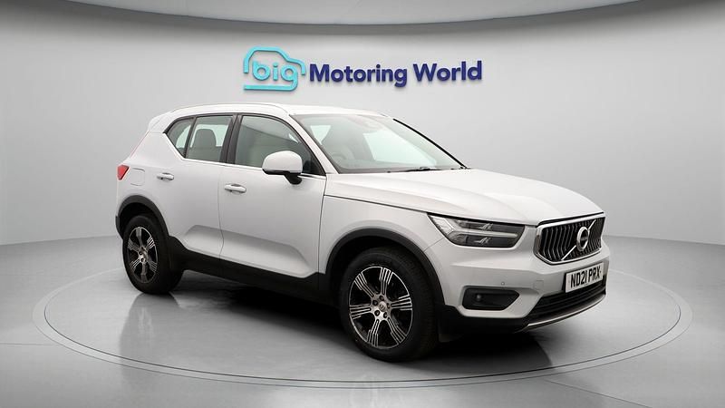Used 2021 Volvo XC40 Inscription SUV | £23,100 (Fair price) - Image 1/4