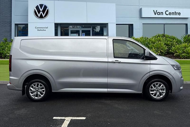 New VW Transporter Pro 170 HP (125 kW) 2025 Grey Van