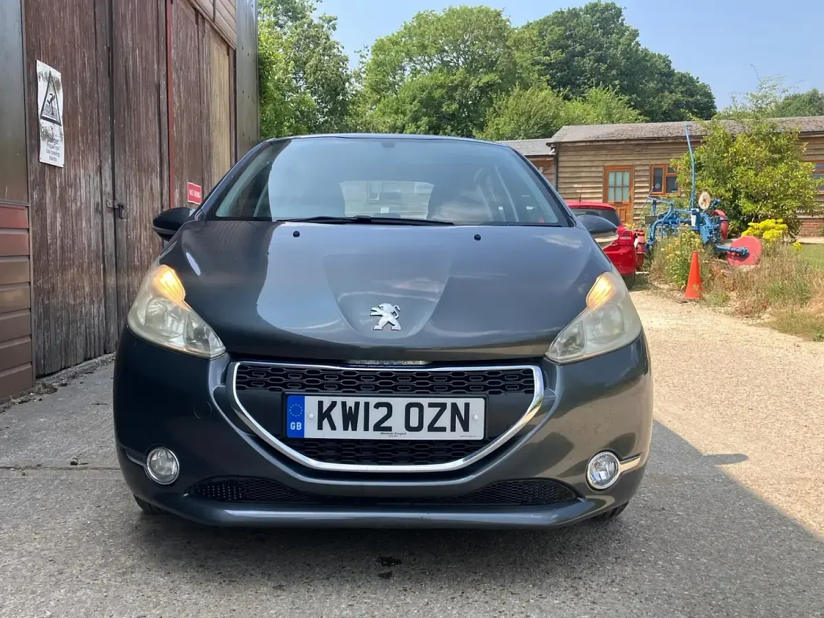 Used Peugeot 208 Active 2012 Grey Hatchback