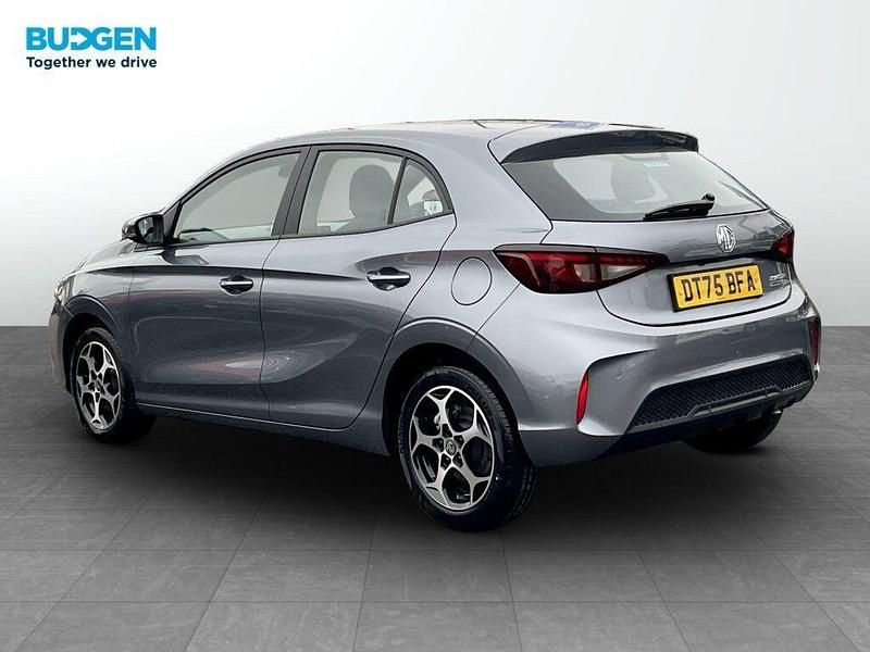 Usado MG MG3 SE 194 HP (142 kW) 2026 Cinzento Citadino