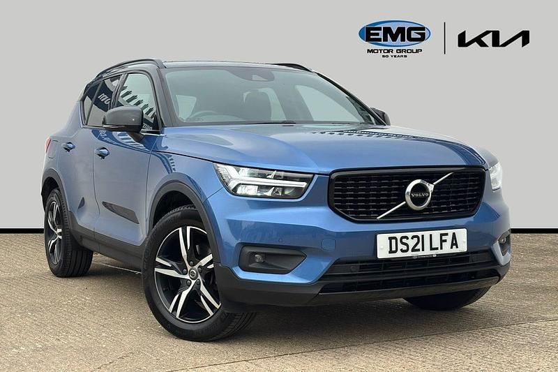 Blue Used 2021 Volvo XC40 R-Design SUV | £19,495 (Good price) - Image 1/3
