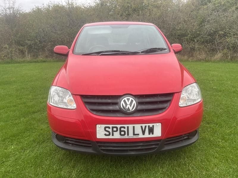 Used VW Fox 60 HP (44 kW) 2011 Red Hatchback