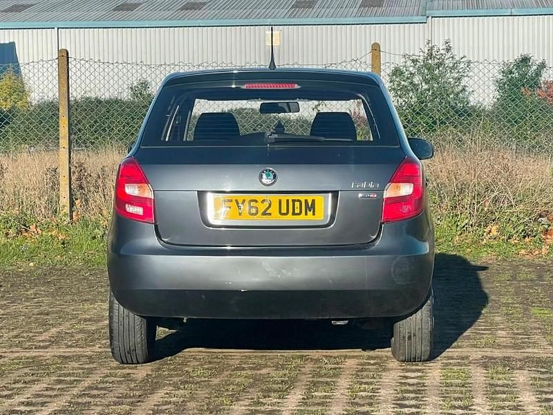 Used Skoda Fabia 88 HP (64 kW) 2012 Grey Hatchback