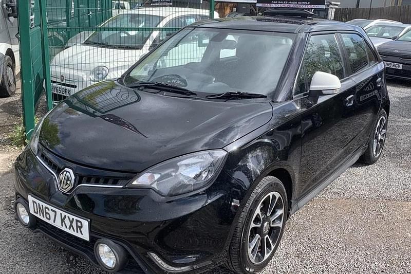 Used MG MG3 106 HP (77 kW) 2017 Black Hatchback