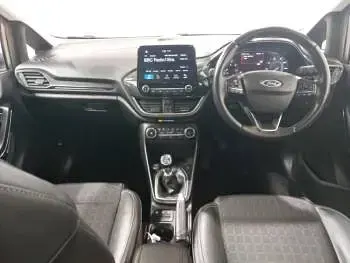 Usado Ford Fiesta Active X 140 HP (102 kW) 2019 Cinzento Citadino