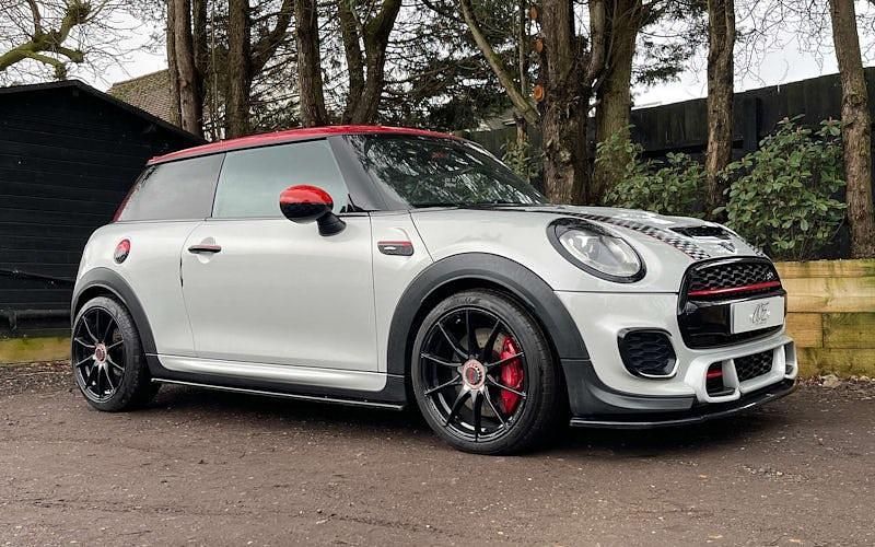 Used Mini John Cooper Works Hatch 231 HP (169 kW) 2017 Silver Hatchback