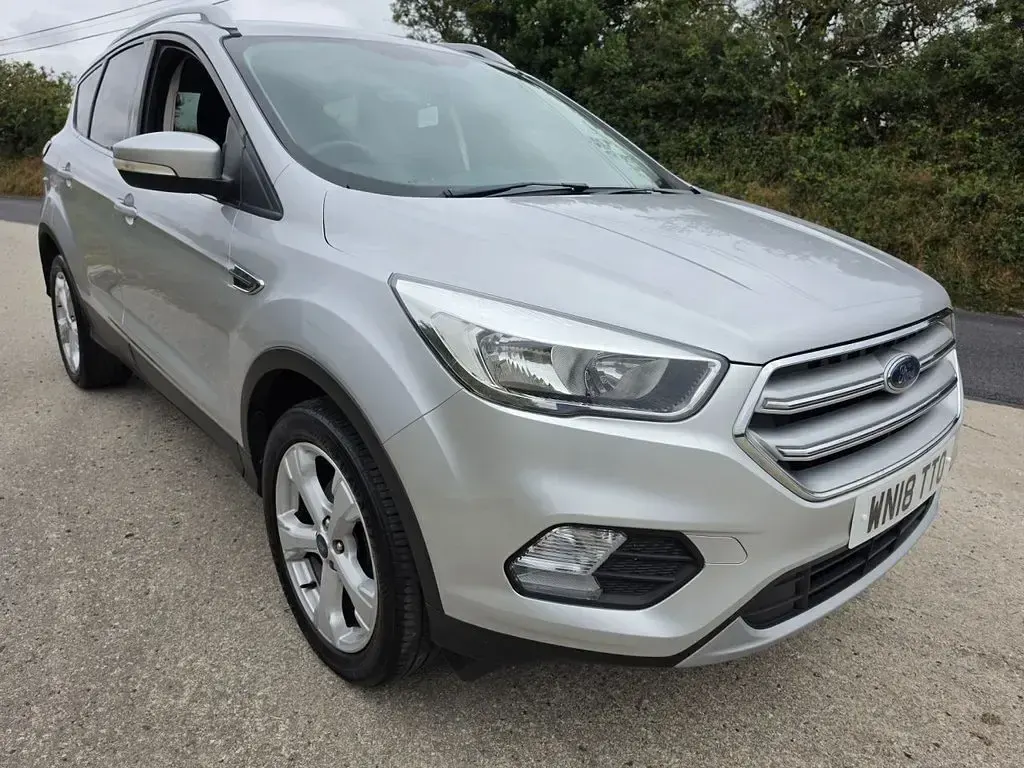 Used Ford Kuga Zetec 150 HP (110 kW) 2018 Silver SUV