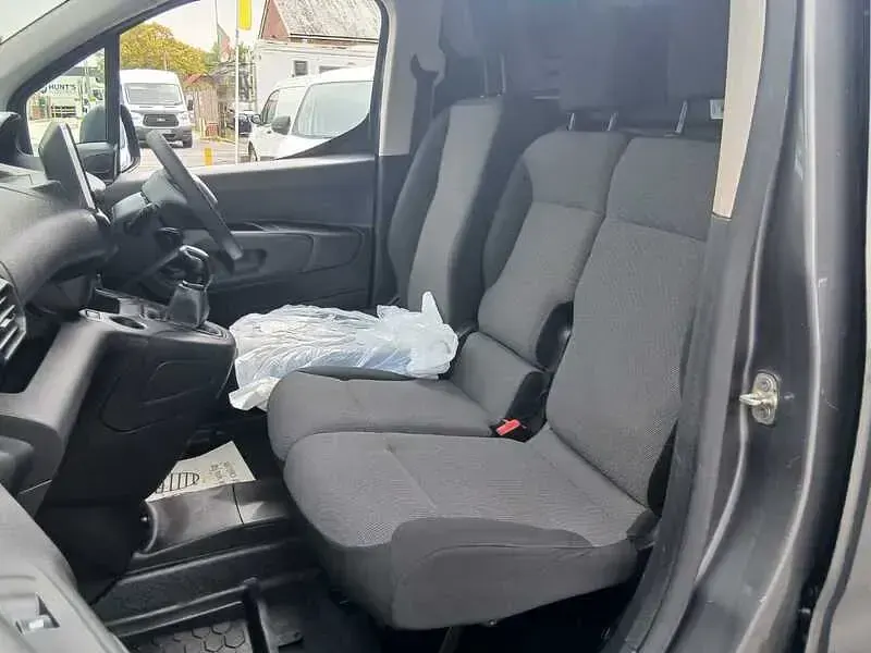 Used Peugeot Partner 2019 Grey MPV