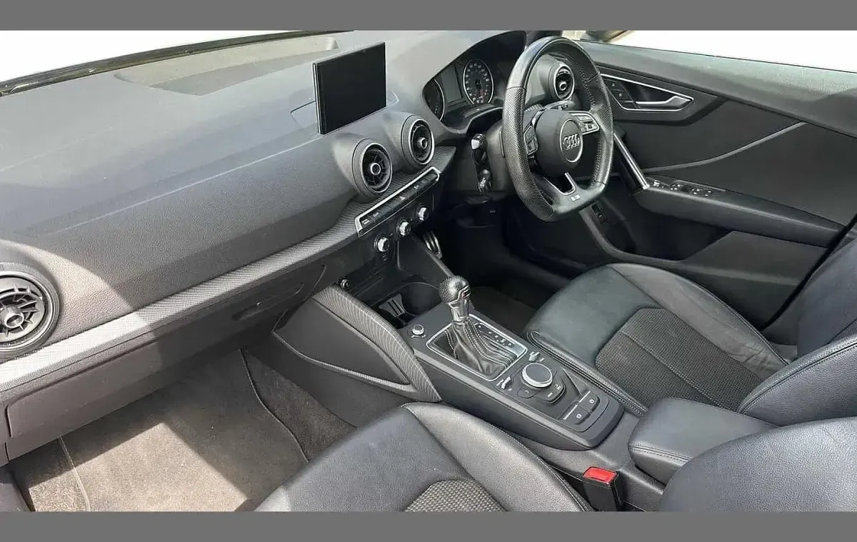 Used Audi Q2 S-Line 147 HP (108 kW) 2019 Grey SUV