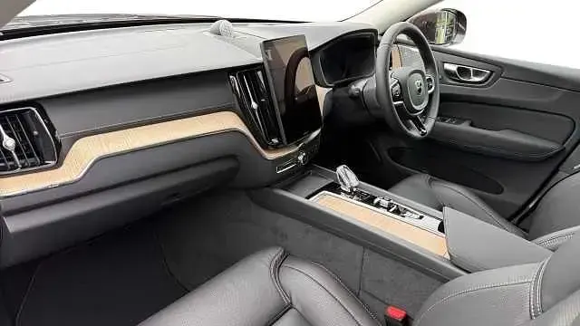 New Volvo XC60 Ultra 449 HP (330 kW) 2026 SUV