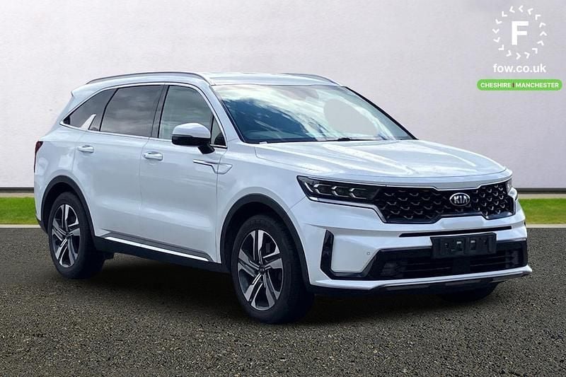 White Used 2021 Kia Sorento 3 SUV | £24,599 (Fair price) - Image 1/3