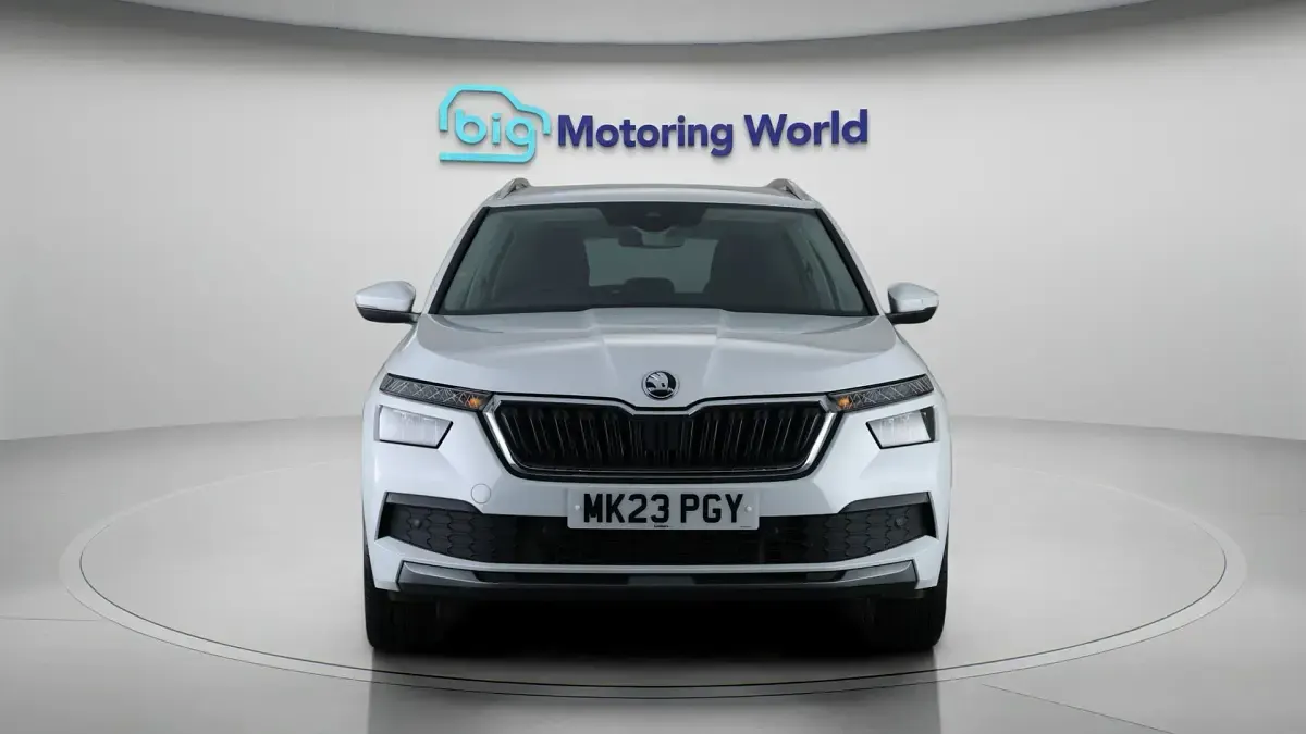 Used Skoda Kamiq SE L Executive 148 HP (108 kW) 2023 White SUV