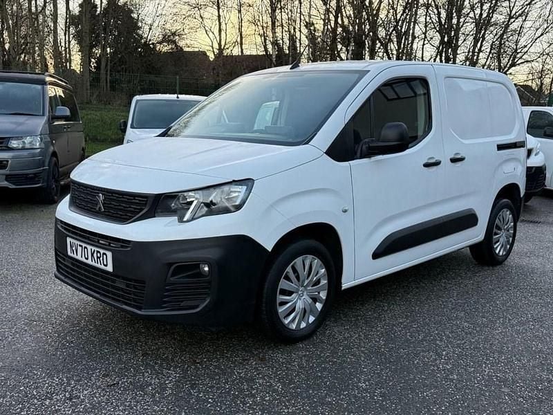 Used Peugeot Partner 2021 White MPV