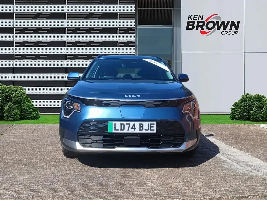 Used Kia e-Niro 11 kW (15 HP) 2024 Blue SUV