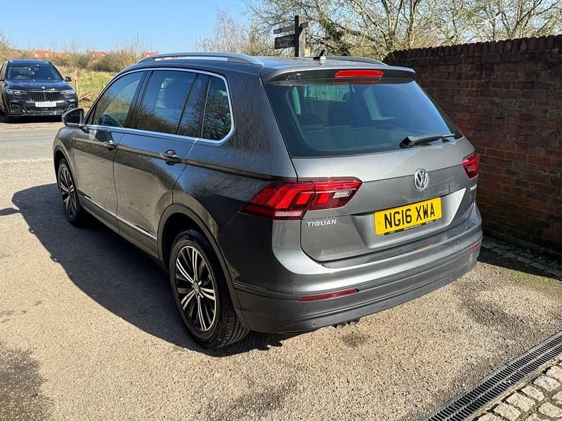 Used VW Tiguan SE 150 HP (110 kW) 2016 Grey SUV