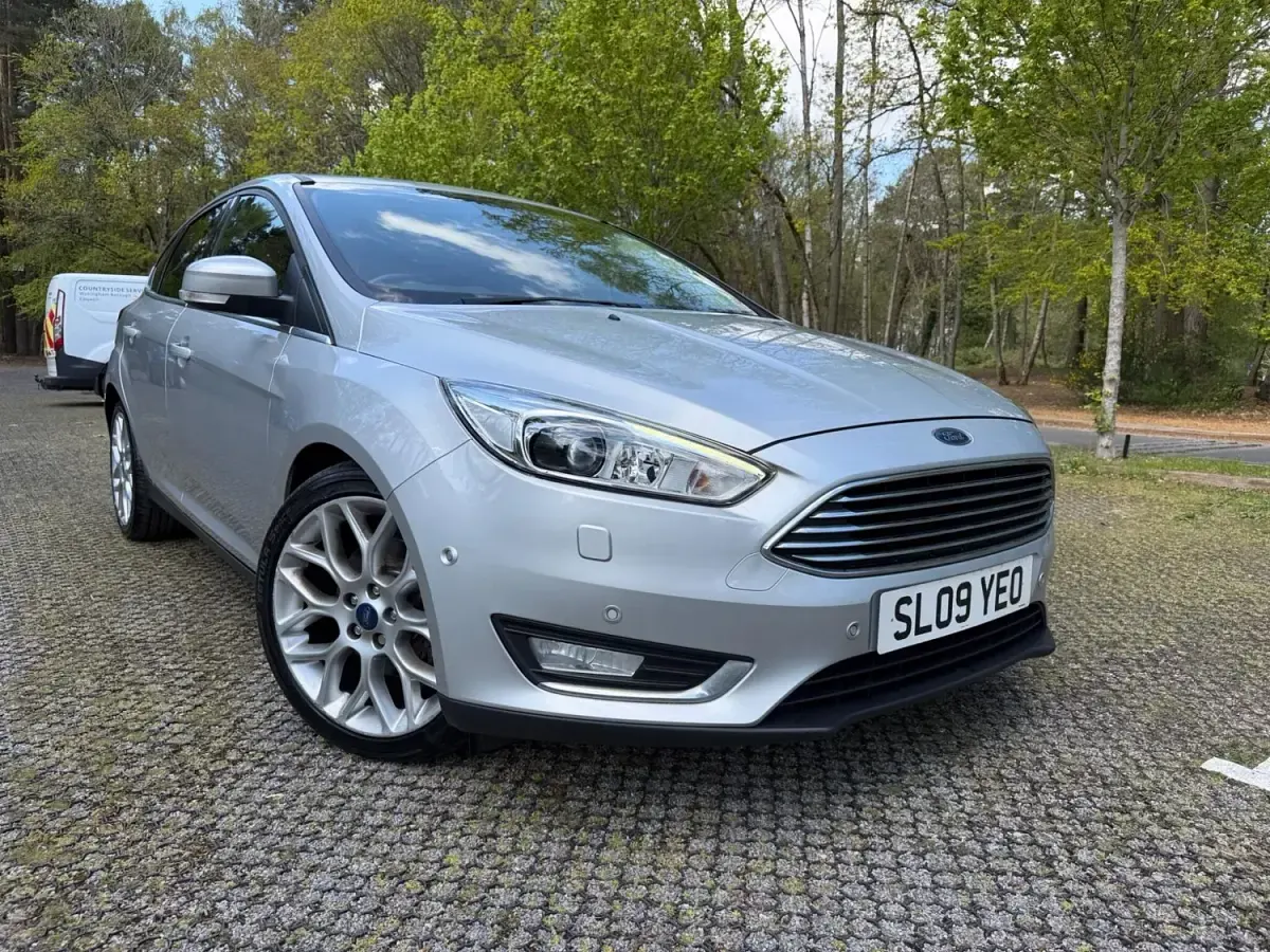 Usado Ford Focus Titanium X 150 HP (110 kW) 2017 Prateado Citadino