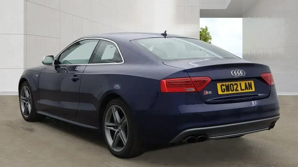 Used Audi A5 Comfort 272 HP (200 kW) 2013 Blue Coupe