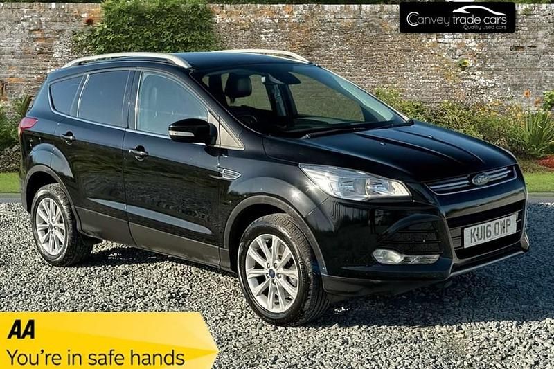 Used Ford Kuga Titanium 150 HP (110 kW) 2016 Black SUV