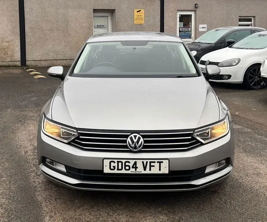 Used VW Passat S 120 HP (88 kW) 2015 Silver Sedan