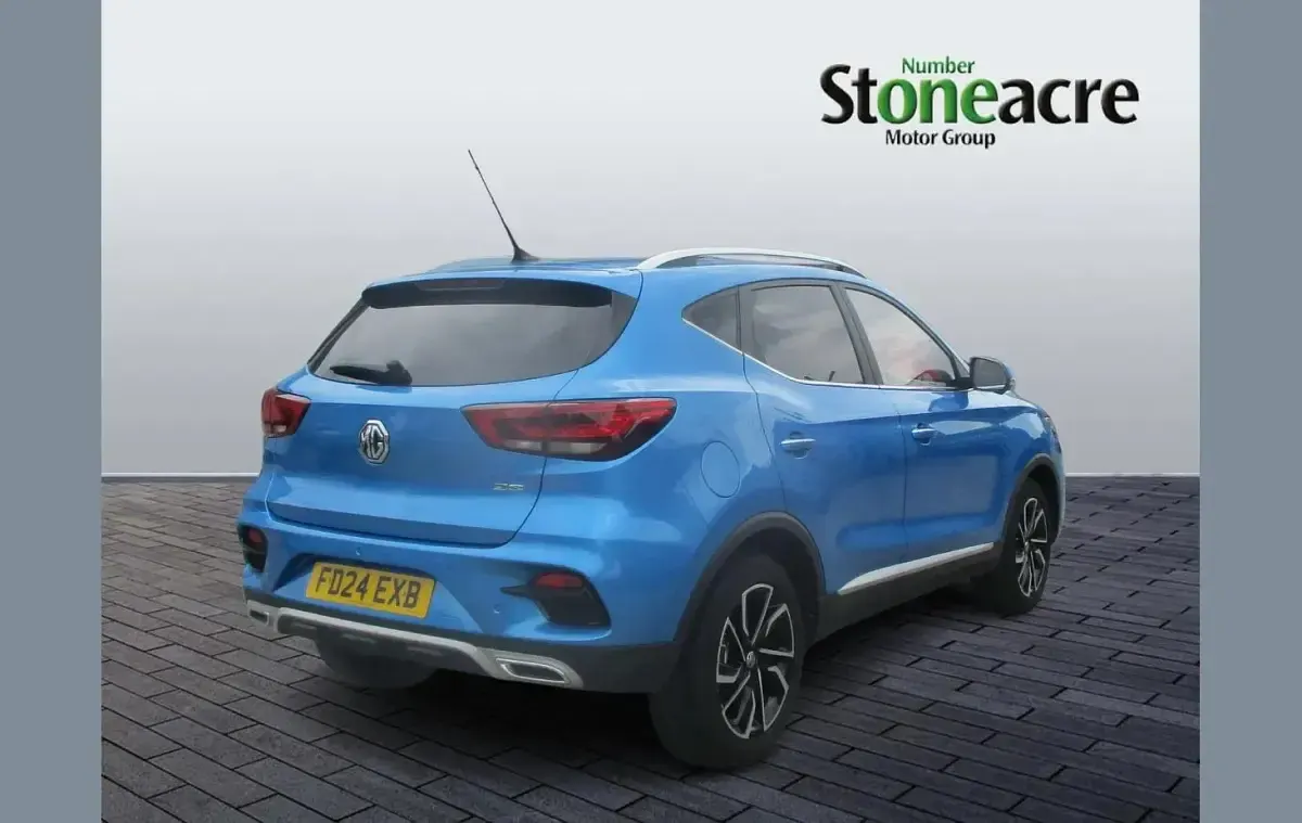 Used MG ZS Exclusive 111 HP (81 kW) 2024 Blue SUV