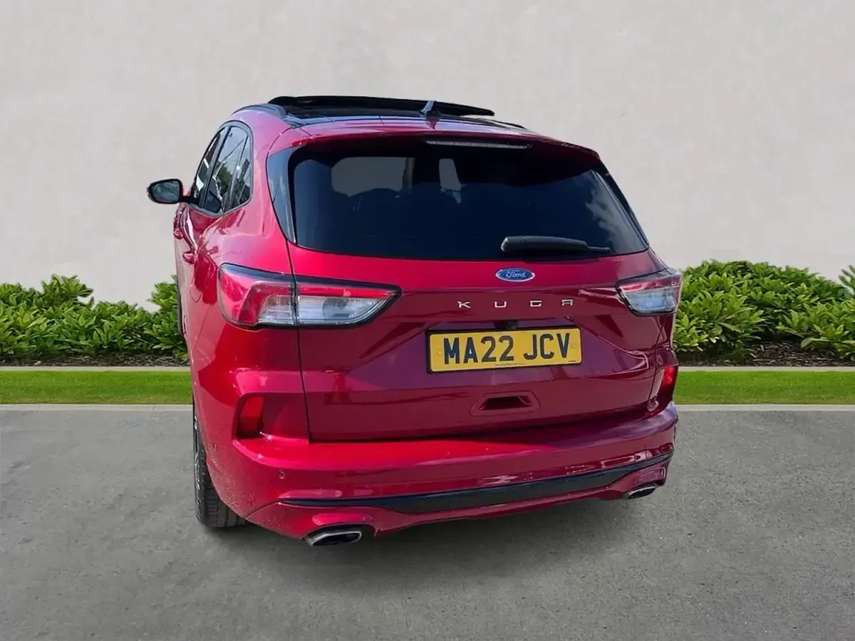 Second-hand Ford Kuga ST-Line X 190 CP (139 kW) 2022 Roșu SUV