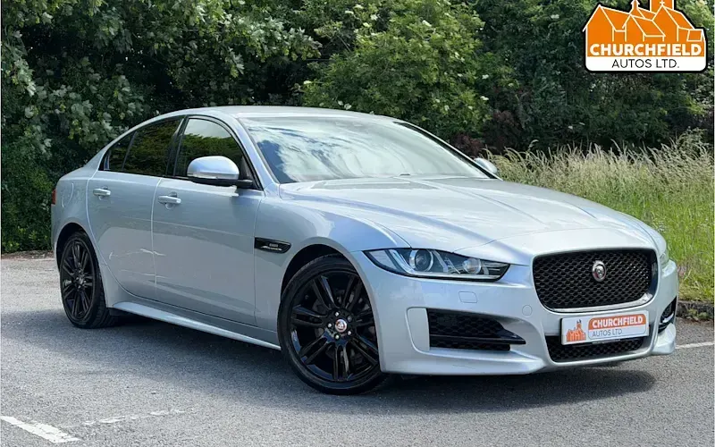 Used Jaguar XE R-Sport 179 HP (131 kW) 2019 Sedan