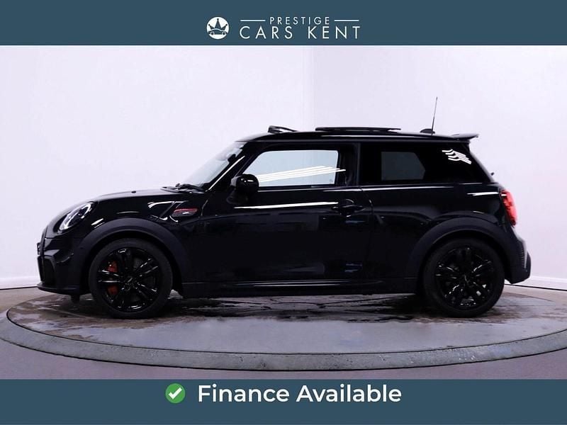 Used Mini John Cooper Works Hatch 231 HP (169 kW) 2023 Green Hatchback