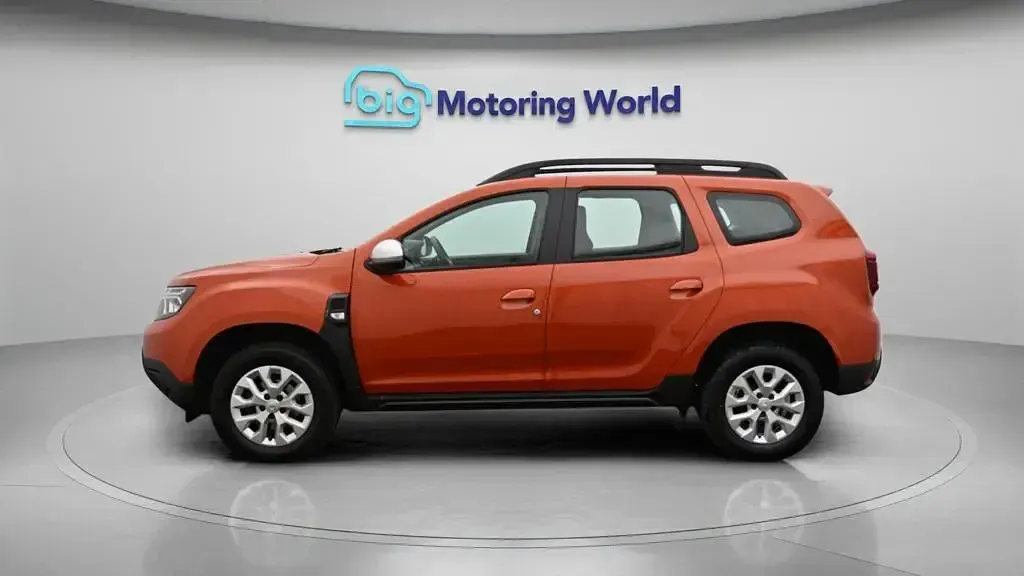 Used Dacia Duster Comfort 150 HP (110 kW) 2022 Orange SUV
