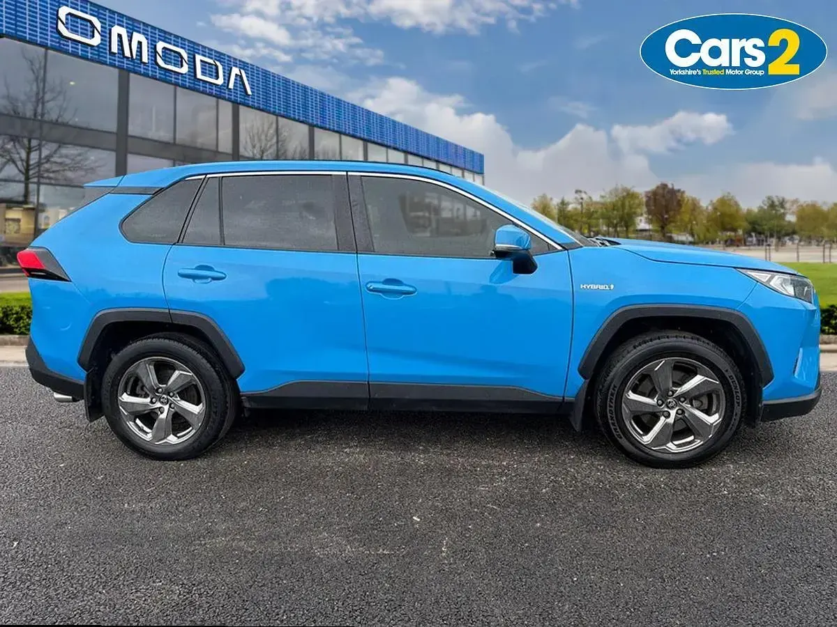 Used Toyota RAV4 Design 2020 Blue SUV