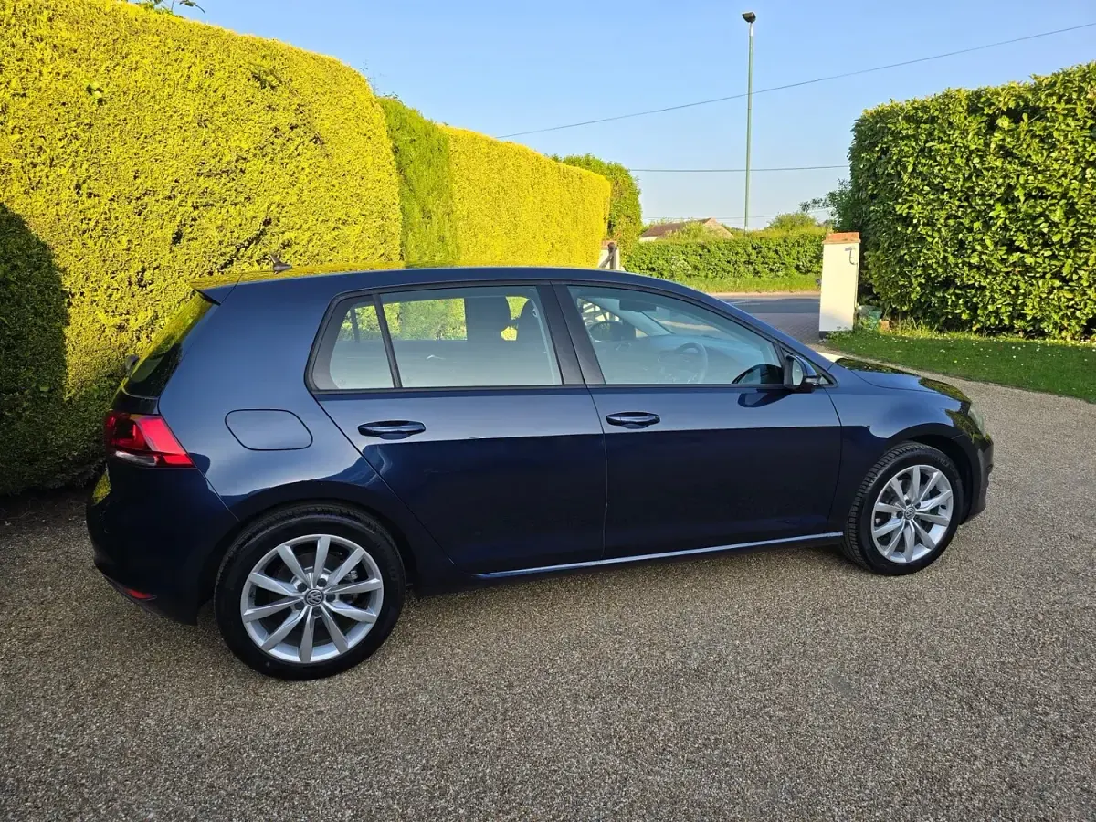 Used VW Golf VII Edition 2016 Blue Hatchback