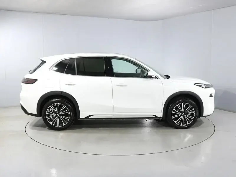 Used Geely Starray 262 HP (192 kW) 2026 White SUV