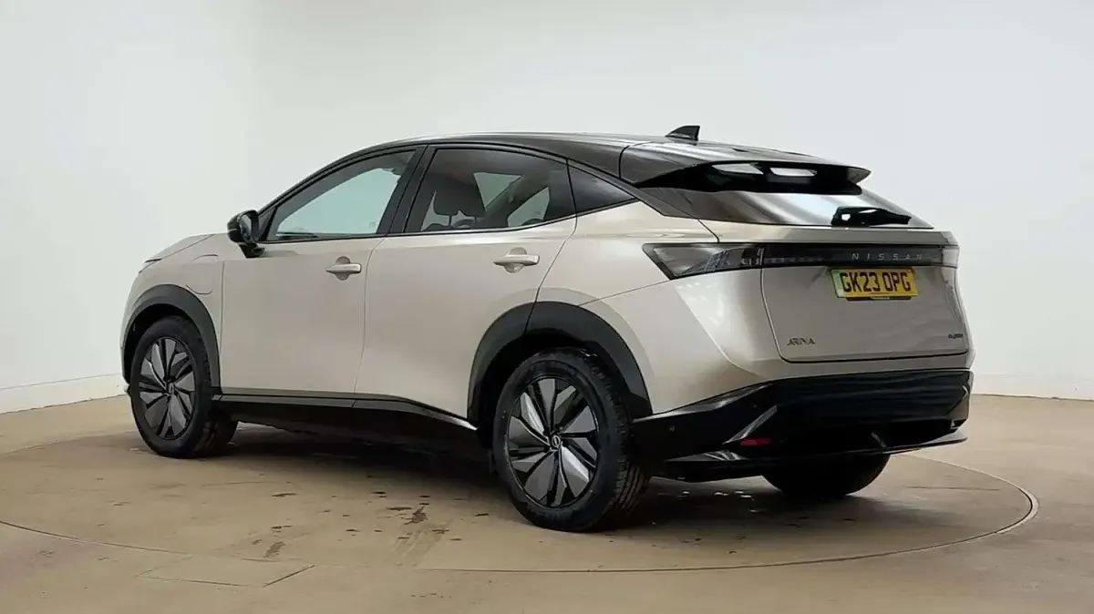 Used Nissan Ariya Evolve 225 kW (306 HP) 2023 Silver SUV