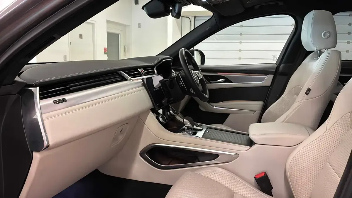Used Jaguar F-Pace R-Dynamic 2022 Grey SUV