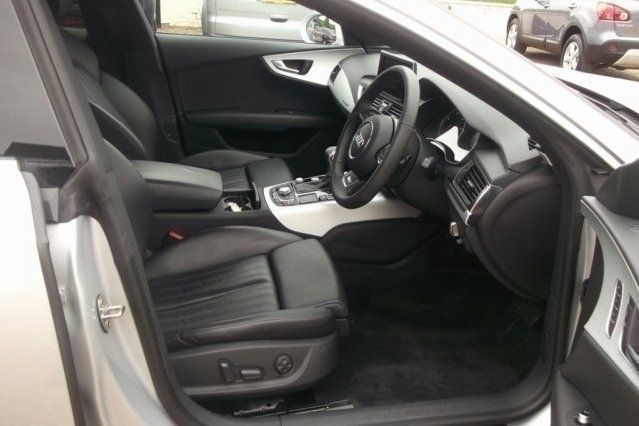 Used Audi A7 2011 Hatchback