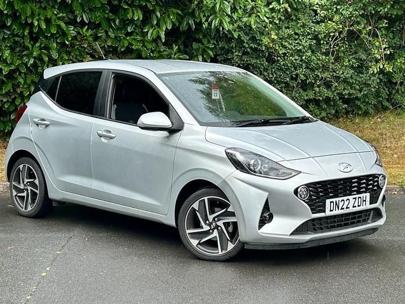 Silver Used 2022 Hyundai i10 Premium Hatchback | £14,495 (A bit pricey) - Image 1/4