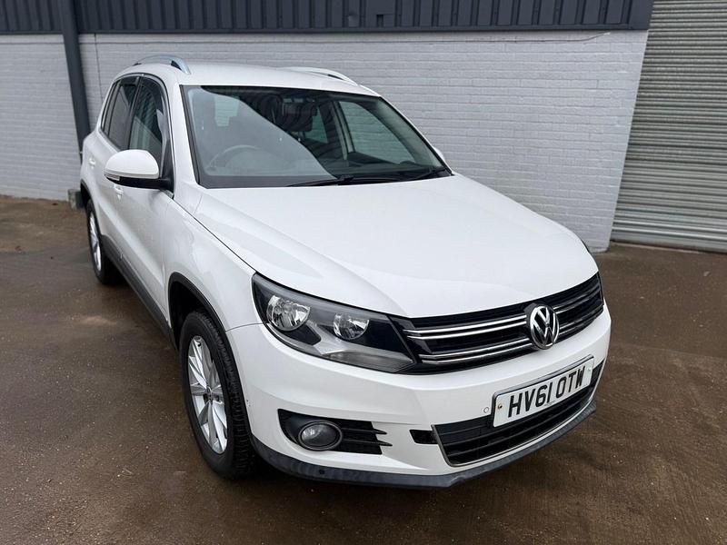 White Used 2011 VW Tiguan SE SUV | £5,495 (A bit pricey) - Image 1/4