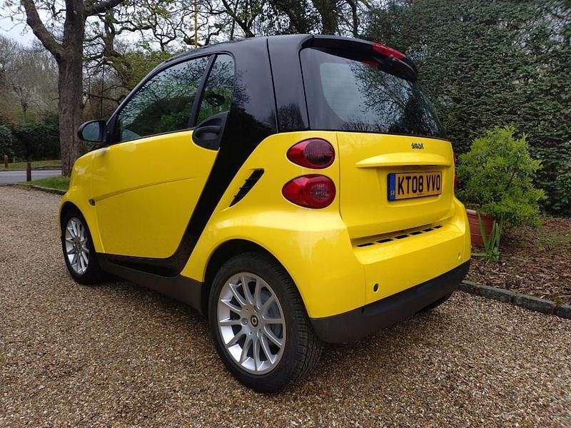 Used Smart ForTwo Coupé Passion 2008 Yellow Coupe