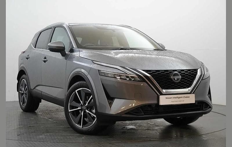 Grey Used 2023 Nissan Qashqai Tekna SUV | £20,899 (A bit pricey) - Image 1/3