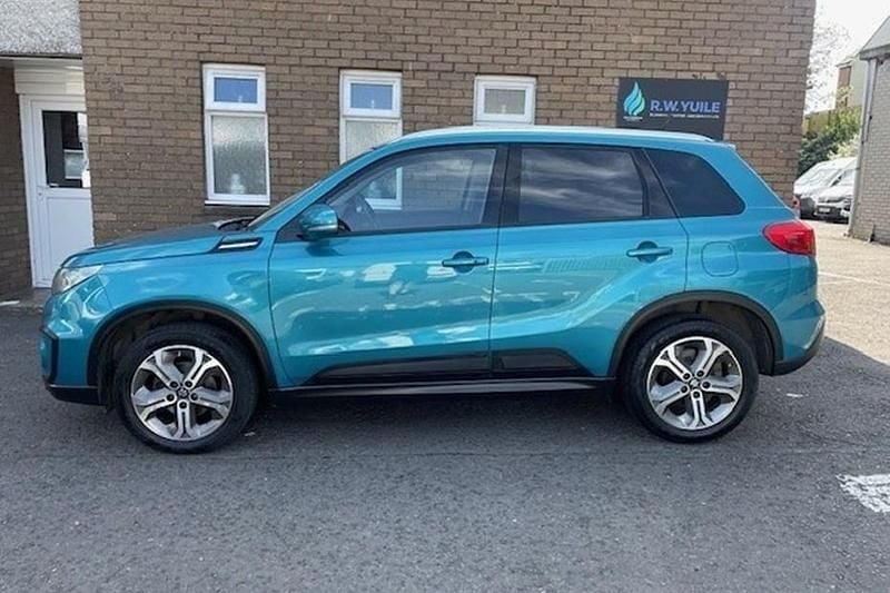Turquoise Used 2015 Suzuki Vitara SZ5 Hatchback | £7,850 (Good price) - Image 1/1