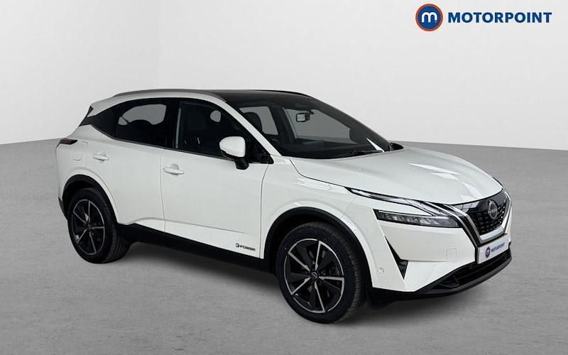 White Used 2022 Nissan Qashqai Tekna SUV | £22,899 (Fair price) - Image 1/4