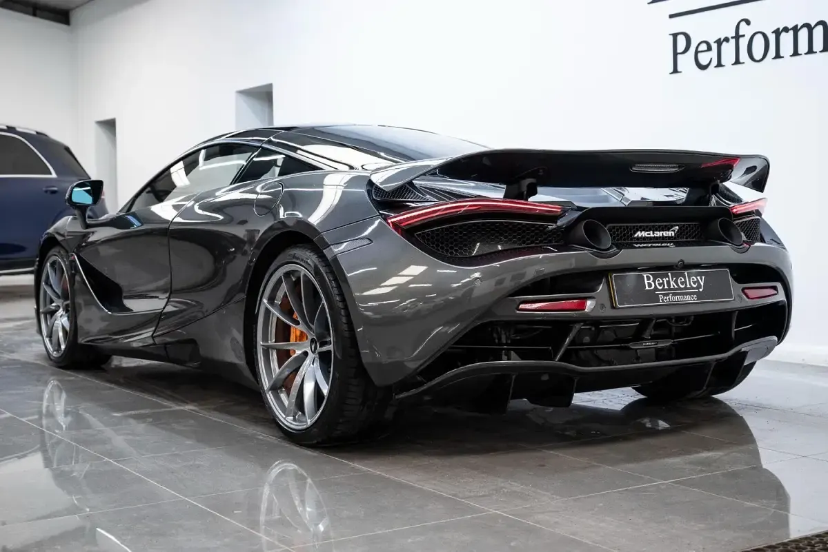 Used McLaren 720S 720 HP (529 kW) 2019 Grey Coupe