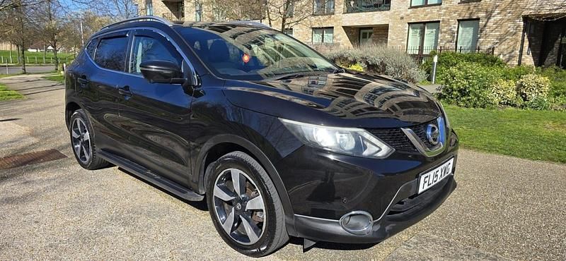 Used Nissan Qashqai N-TEC 110 HP (80 kW) 2015 Black SUV