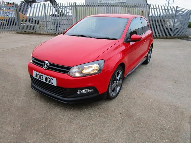 Used VW Polo Style 2013 Red Hatchback