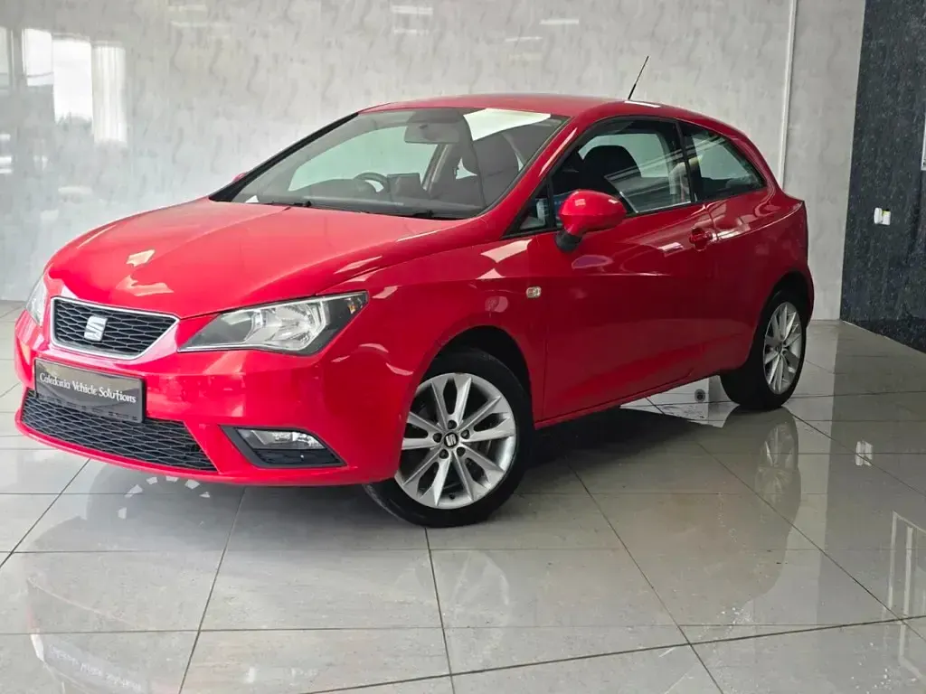 Used Seat Ibiza Sport 85 HP (62 kW) 2015 Red Coupe